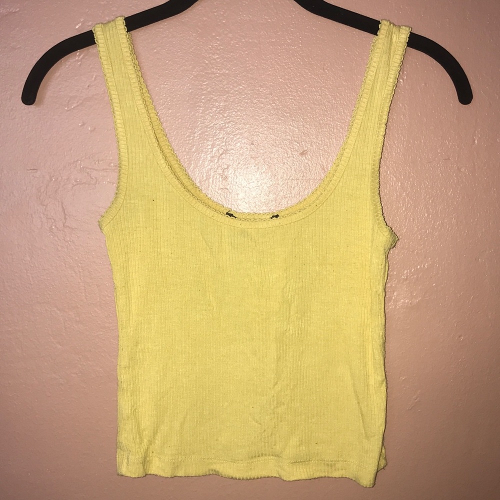 Yellow crop top with lace lining